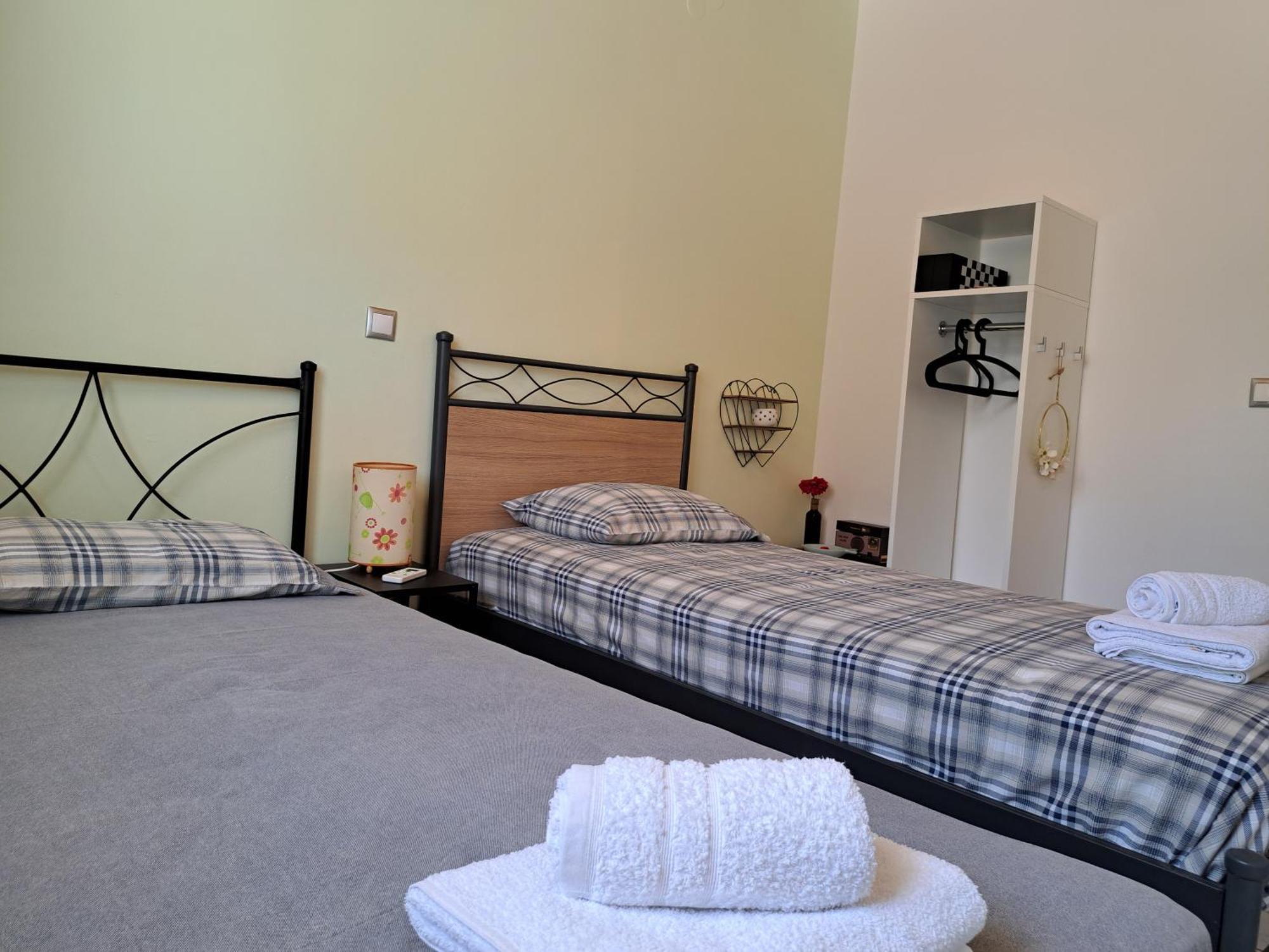 Family Stone Apartment Кипарисия Экстерьер фото