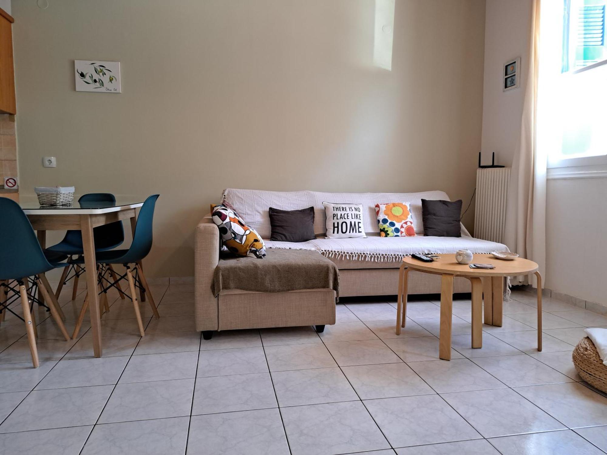 Family Stone Apartment Кипарисия Экстерьер фото